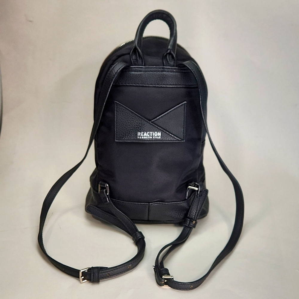 KENNETH COLE REACTION MINI BACKPACK EUC